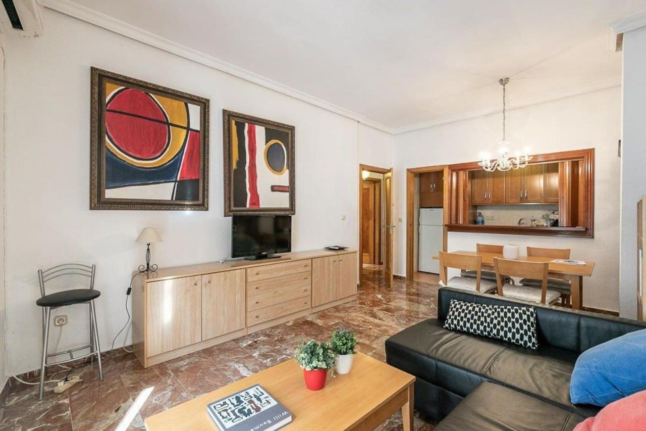 Modern Apartment In The Heart Of Гранада Экстерьер фото